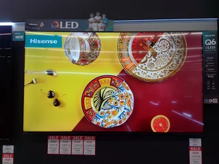 Hisense TV 65Q6Q