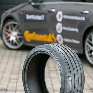 Runflats tyres and normal are available