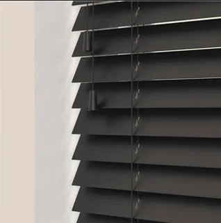  Custom-Made Curtains &amp; Blinds 