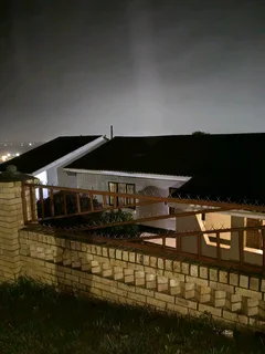 a 4 bedroom house to rent in Glenwood Pietermaritzburg please contact if interested