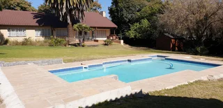 Poolside Cottage Whole Unit for Rent