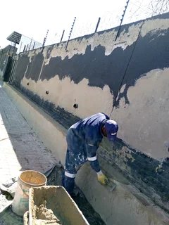 Looking For A Job As Painter, Plumber And Gardener