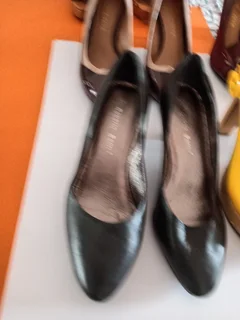 Shoes - Ad posted by Lebo