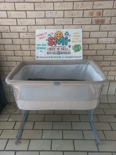 Chicco Baby Crib/Bassinet Beige