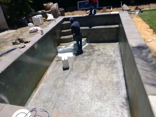 Pools profesionals repair and mantanence