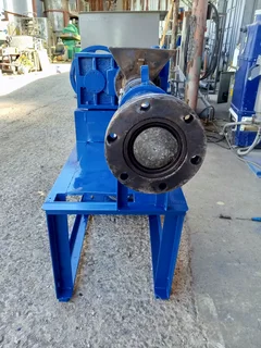 EXTRUDER - Ad posted by Mike Clayton