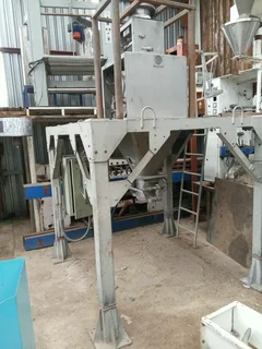Semi-automatic Filling Machine