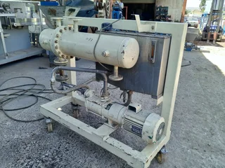 Vacuum Pump With Stainless Steel Tank