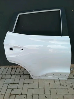 Cherry Tigo Pro 4 back right door available for sell