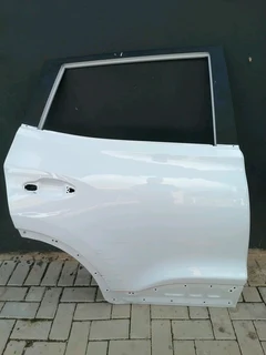 Cherry Tigo Pro 4 back right door available for sell