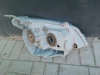 Isuzu Dmax projector headlight available for sell