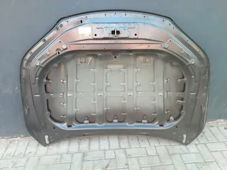 Toyota hilux GD6 bonnet available for sell