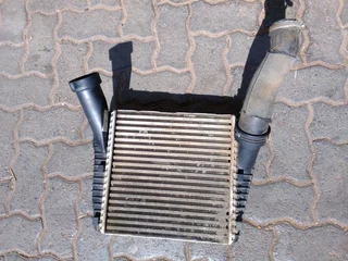 Audi Q7 intercooler available for sell