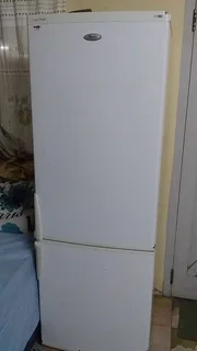 Fridge and freezer repairs on-site