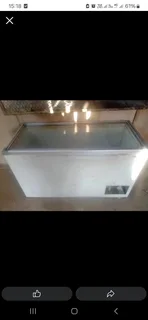 Fridge and freezer repairs on-site