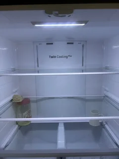 Fridge and freezer repairs onsite