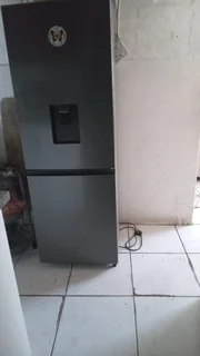 Fridge and freezer repairs onsite