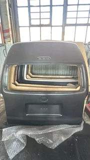 Ses&#39;fikile Toyota Quantum Taxi Part - Tailgate (10 available)