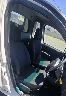 2019 Nissan NP200 1.6i Aircon Safety Pack