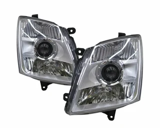 Isuzu 2011 Dtech : Headlamps