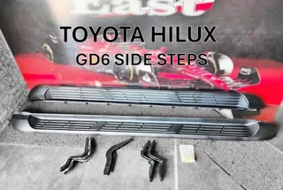 Toyota Hilux Gd6 : Side Steps