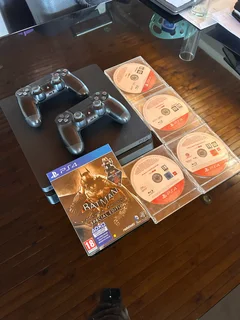 PS4 Slim 1TB With 2 Controllers And 5 Games