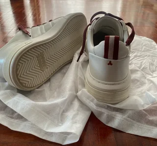 Authentic Bally sneakers size 40