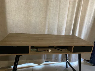 Desk - Ad posted by Thabiso