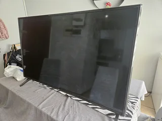 LG 49" Ultra HD 4K Smart Digital TV