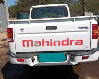Mahindra Pik-Up Breaking-Down for Parts