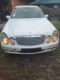 Stripping all Mercedes Benz E200, 2005 model 271 engine petrol