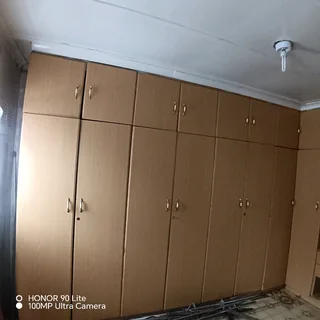 House for rent in unit 21