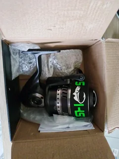 Okuma 90 s fishing reel with braid