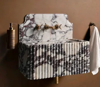 We sell granite stones and we fix and supply