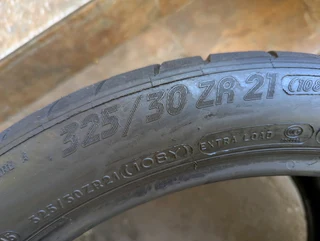 2x325/30/21 MICHELIN Pilot Sport Cup2