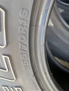 255/70/16 BRIDGESTONE DUELER AT TYRES X4