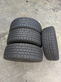 265/70/17 Cooper Discoverer Tyres