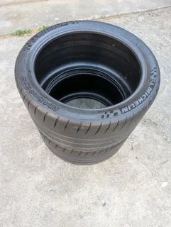 305/30/19 Michelin Pilot Sport Cup 2 X2