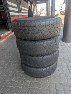 265/70/16 BRIDGESTONE DUELER AT TIRES