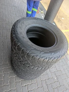 265/70/16 BRIDGESTONE DUELER AT TIRES