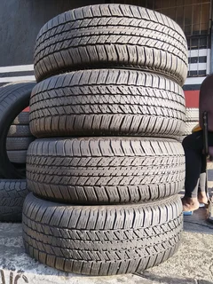 Set, 265/60/18 Bridgestone Dueler At Tyres