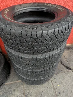 265/70/17 THANK DYNAPRO AT2 SET TYRES