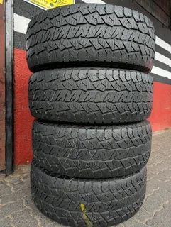 265/65 R17 HANKOOK DYNAPRO AT2 SET TYRES