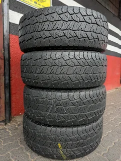 265/65 R17 HANKOOK DYNAPRO AT2 SET TYRES