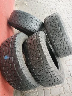 265/65 R17 Pirelli Scorpion All-terrain Set Tyres