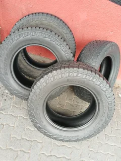 265/65 R17 PIRELLI SCORPION ALL-TERRAIN SET TYRES