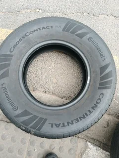 255/70R16 Continental CrossContact tyres