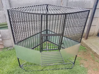 Corner bird cage
