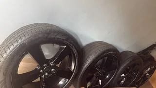22inch defender rimz and tires