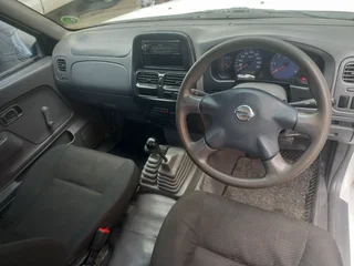 2018 Nissan NP300 Hardbody 4X4 Single Cab (accident free)